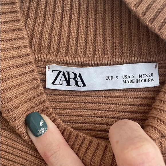 Zara Camel Ribbed Turtleneck Sweater - Picture 3 of 8